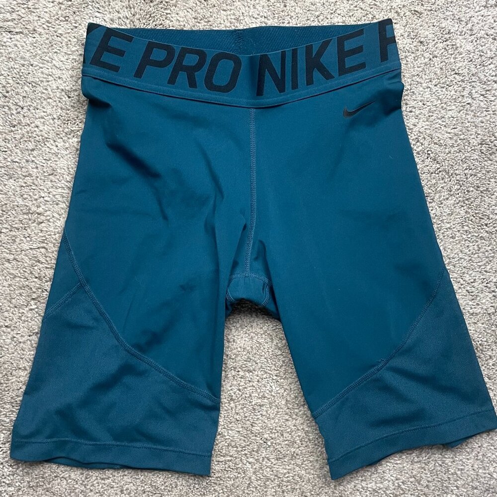 Nike Pro 365 5" shorts with mesh panel, dark teal
